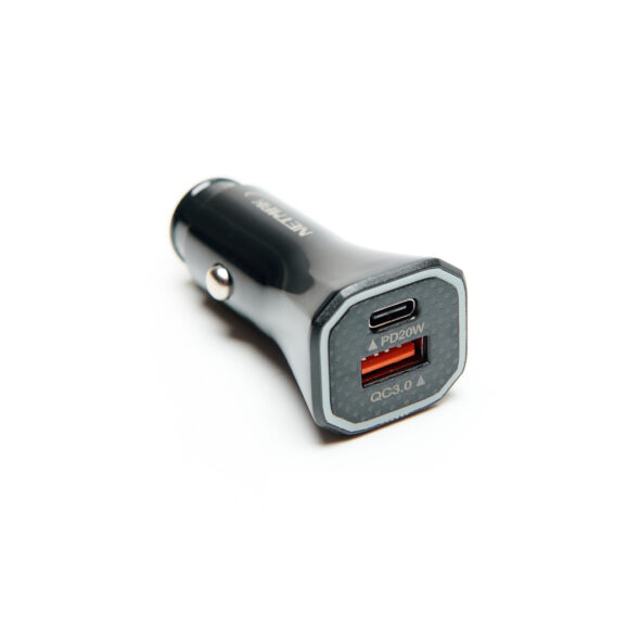 Cargador para auto 12V con salida USB 3.0 y Tipo C - Netmak NM-UCC7 - Image 2